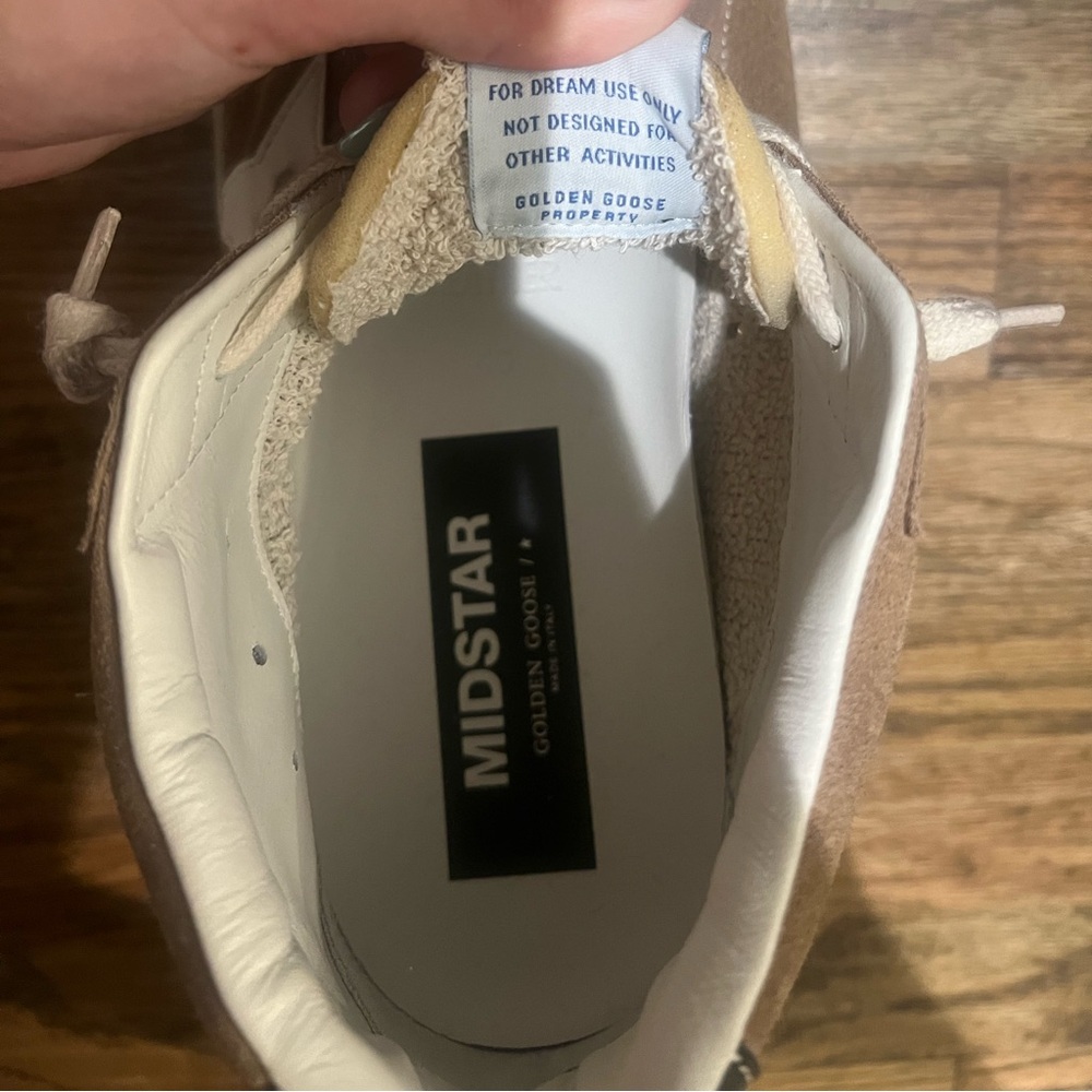 Golden Goose Sneakers - Picture 2 of 2